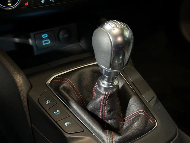 Ford Focus ST Line Style Wagon