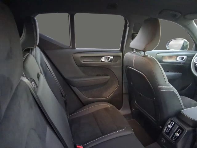 Volvo XC40 Dark Plus Recharge T5