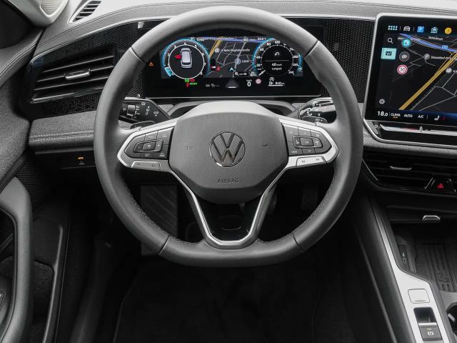 Volkswagen Passat 1.5 eTSI DSG Variant