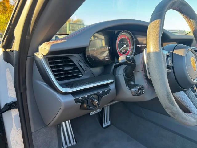 Porsche 992 Cabrio S Turbo