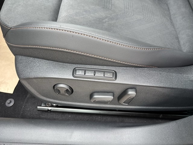 Cupra Leon 2.0 TSI 4Drive Sportstourer VZ