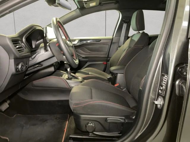 Ford Focus EcoBoost ST Line Wagon