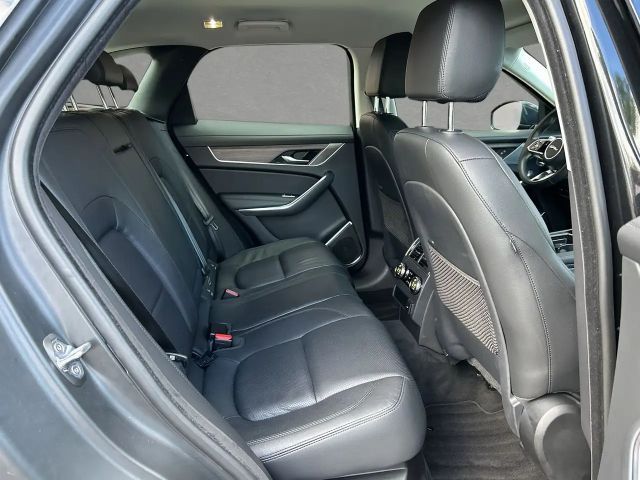 Jaguar F-Pace AWD P400e S