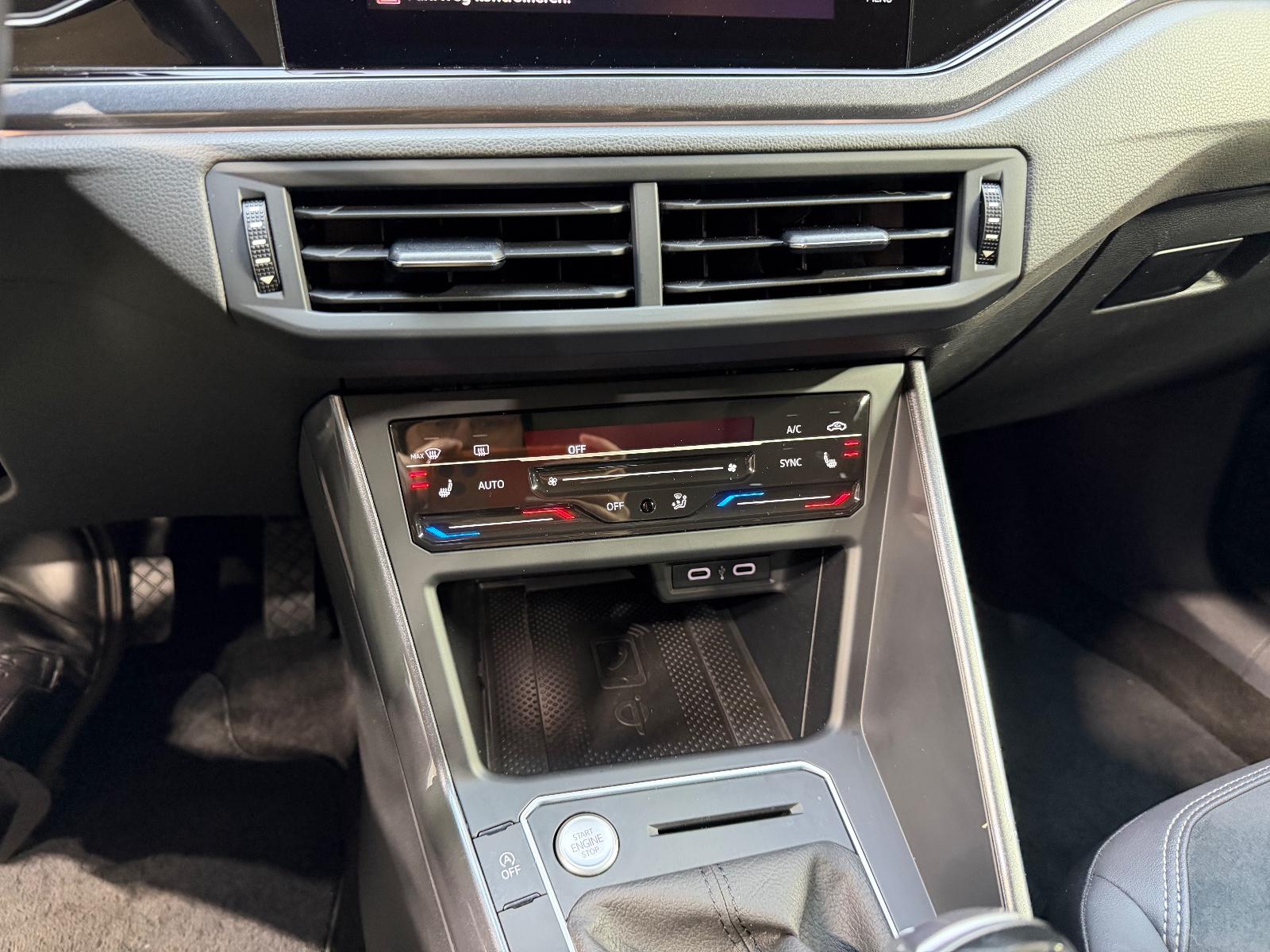 Volkswagen Taigo 1.0 TSI DSG Style