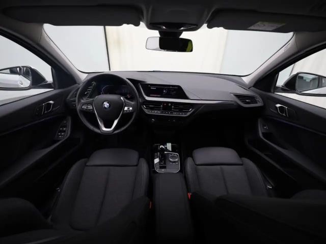 BMW 116 Sedan Sport Line