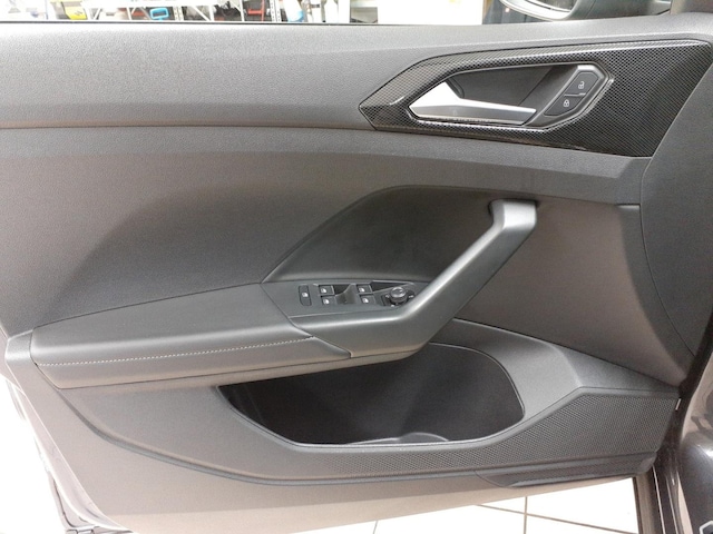 Volkswagen T-Cross 1.5TSI W *2xKlima*LED*AHK*ACC*