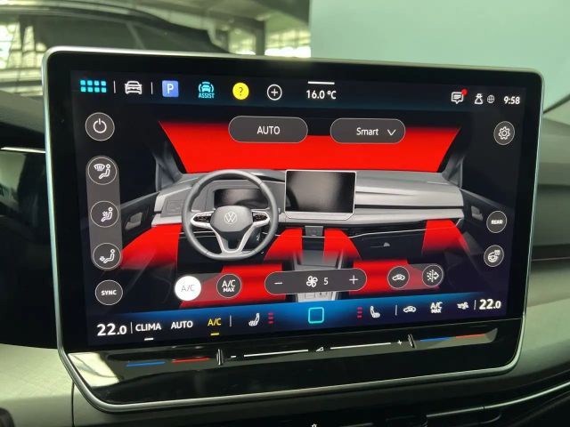 Volkswagen Golf 1.5 TSI DSG Life