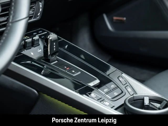 Porsche 992 Cabrio Carrera S