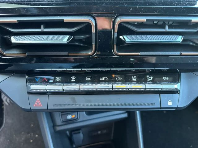 Renault 4 Comfort E-Tech Techno