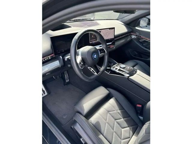 BMW i5 M-Sport Sedan xDrive