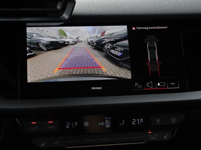 Audi RS3 Quattro S-Tronic Sedan