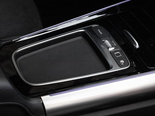 Mercedes-Benz GLA 180 AMG Line