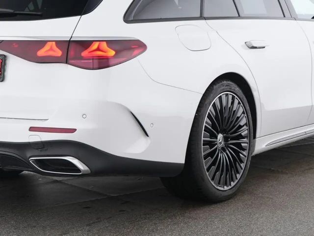 Mercedes-Benz E 220 AMG Line E 220 d