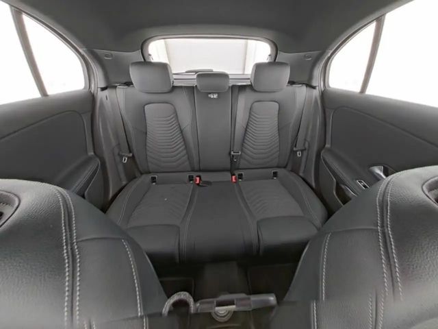 Mercedes-Benz A 180 A 180 Advanced RFK*MBUX*SHZ*LED*WINTER PAKET*etc