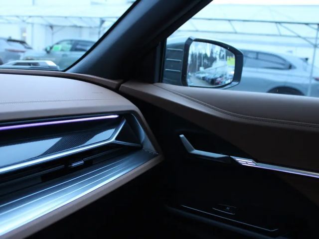 SsangYong Torres 2WD Forest Edition