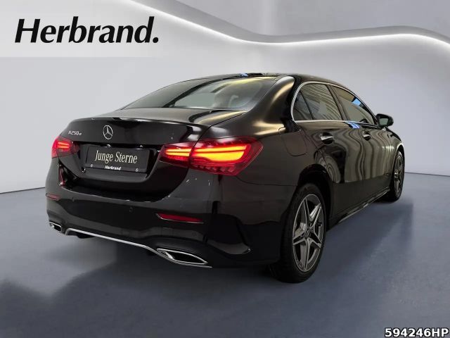 Mercedes-Benz A 250 AMG Line