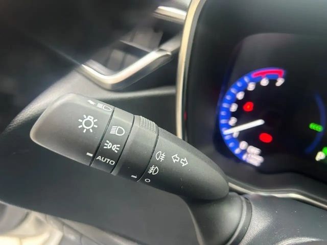 Toyota Corolla Hybride Team D