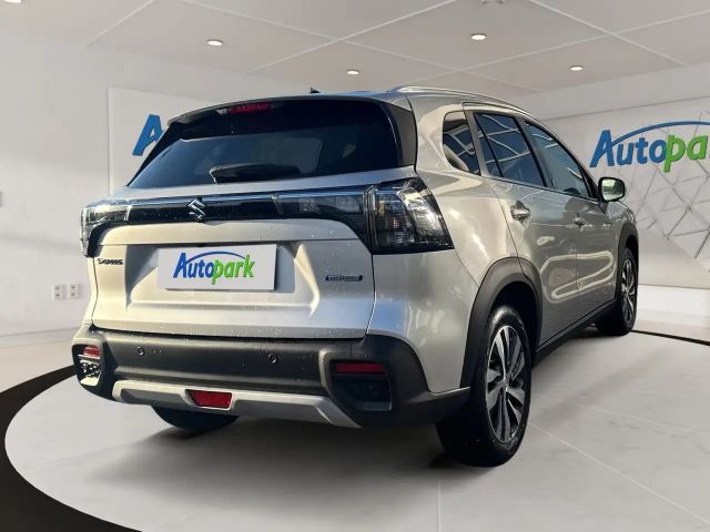 Suzuki S-Cross AllGrip Flash Hybrid