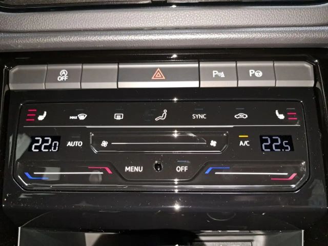 Volkswagen T-Roc DSG R-Line Style