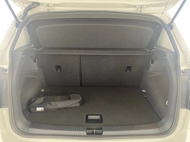 Volkswagen T-Cross 4Me TSI