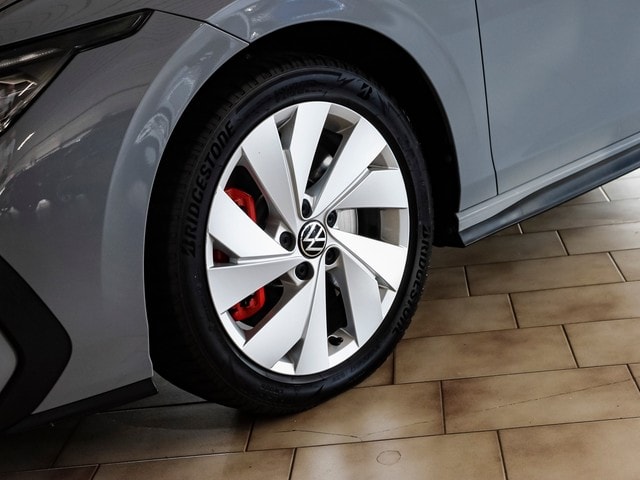 Volkswagen Golf DSG GTI Golf VIII Style