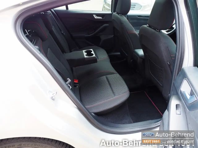 Ford Focus Limited ST Line