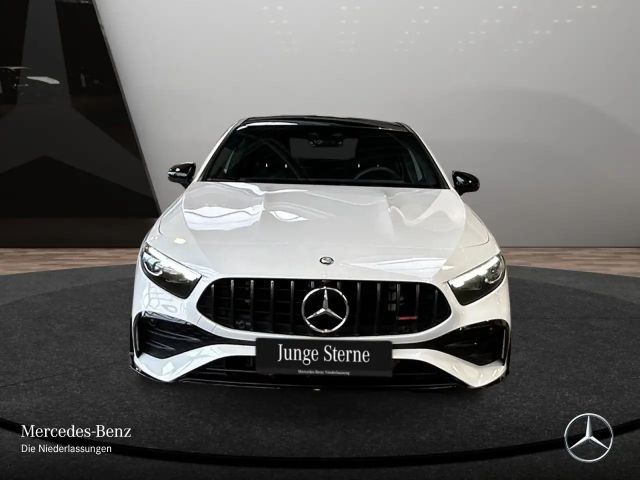 Mercedes-Benz A 35 AMG 4MATIC AMG Line