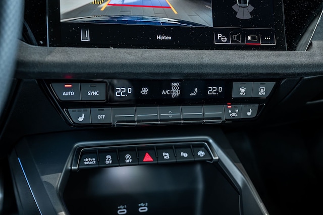 Audi A3 S-Line S-Tronic Sedan