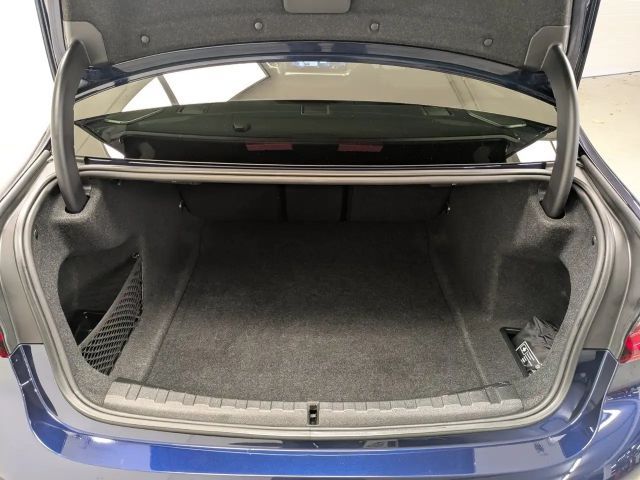 BMW 330 330i M-Sport Sedan