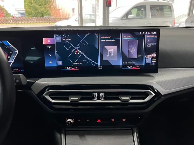 BMW 320 320d Touring xDrive