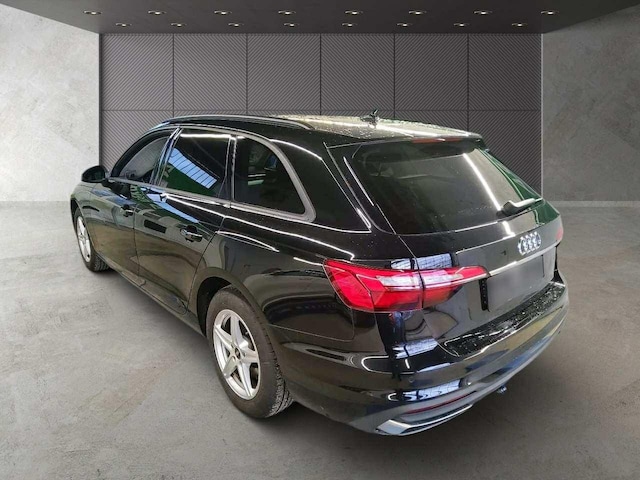Audi A4 35 TFSI Avant S-Tronic
