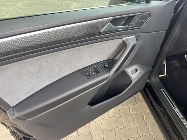 Volkswagen Tiguan 2.0 TSI 4Motion