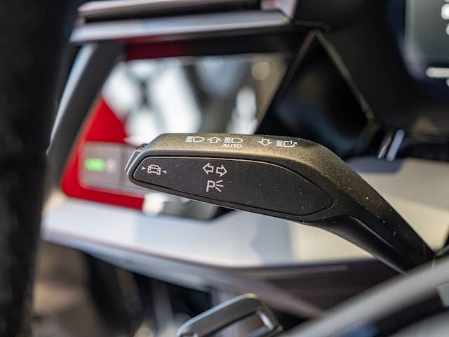 Audi RS3 Quattro S-Tronic Sedan