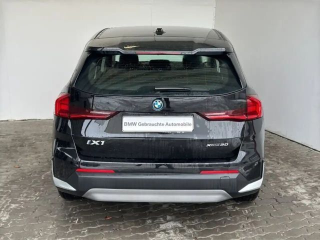 BMW iX1 xDrive30