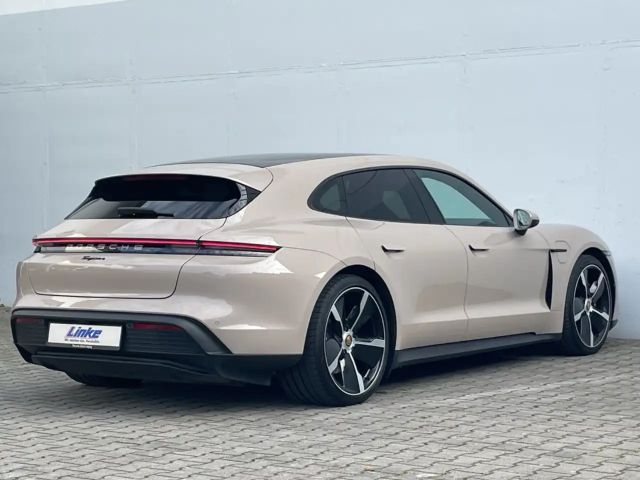 Porsche Taycan Sport Turismo