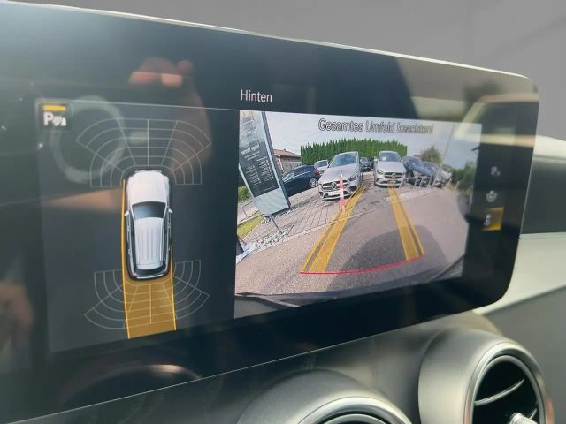 Mercedes-Benz GLC 300 4MATIC AMG Line