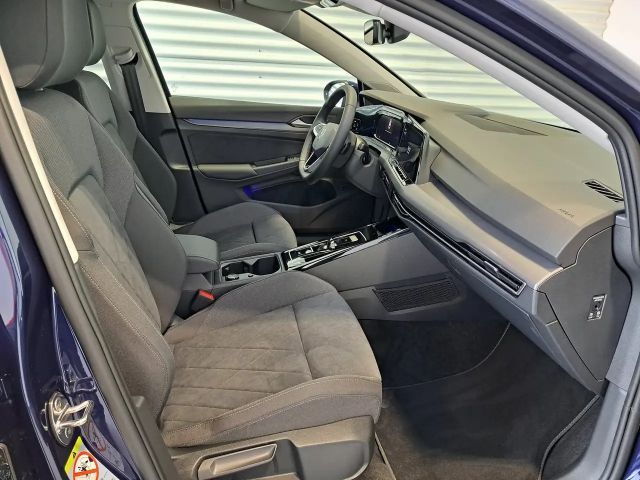 Volkswagen Golf DSG Style Variant