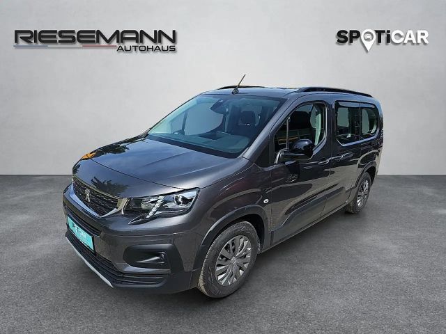 Peugeot E-Rifter 50kWh Allure Pack