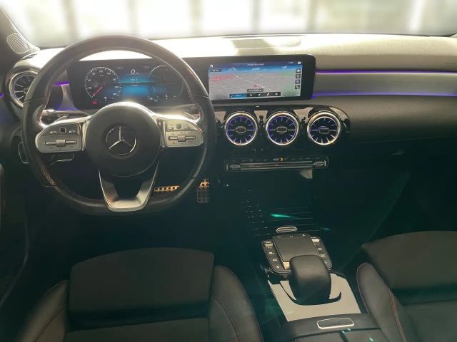 Mercedes-Benz A 180 Hatchback