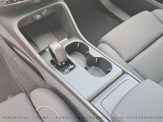 Volvo EX40 Core Single motor