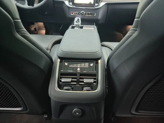 Volvo XC90 AWD Bright Recharge Ultra