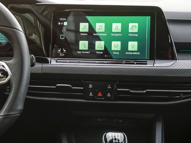 Volkswagen Golf 1.5 TSI R-Line Variant