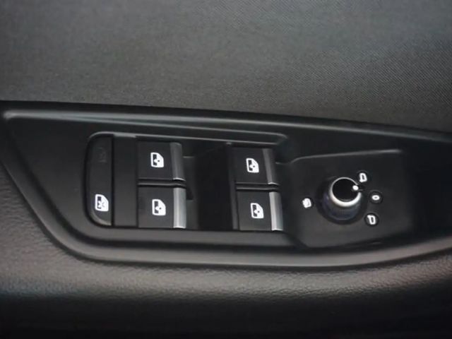 Audi A4 40 TFSI S-Line S-Tronic