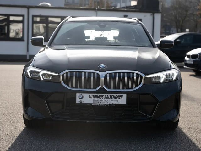 BMW 330 330i M-Sport Touring xDrive