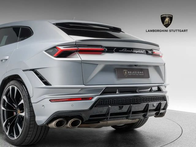 Lamborghini Urus S