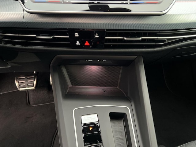 Volkswagen Golf 1.5 eTSI DSG Golf VIII