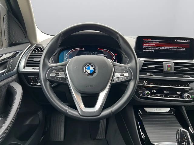 BMW X3 xDrive20i