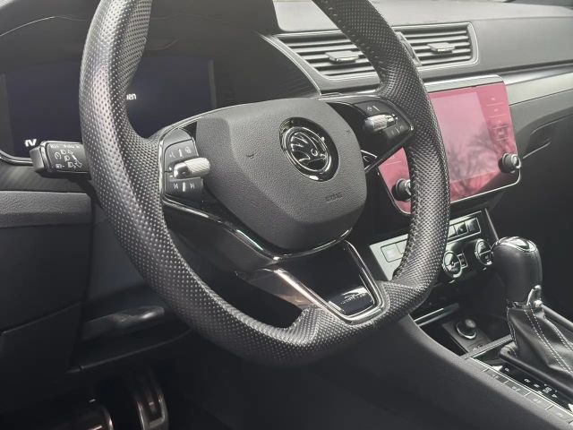 Skoda Superb Combi Sportline iV