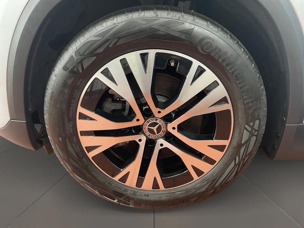 Mercedes-Benz GLA 220 4MATIC GLA 220 d Progressive