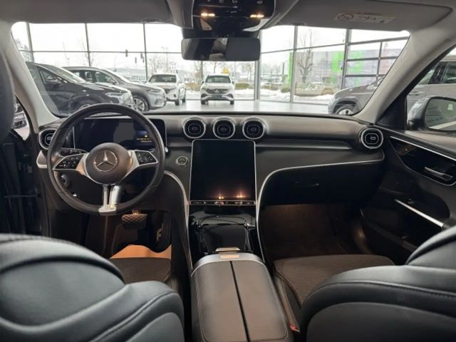 Mercedes-Benz C 220 AVANTGARDE C 220 d Estate